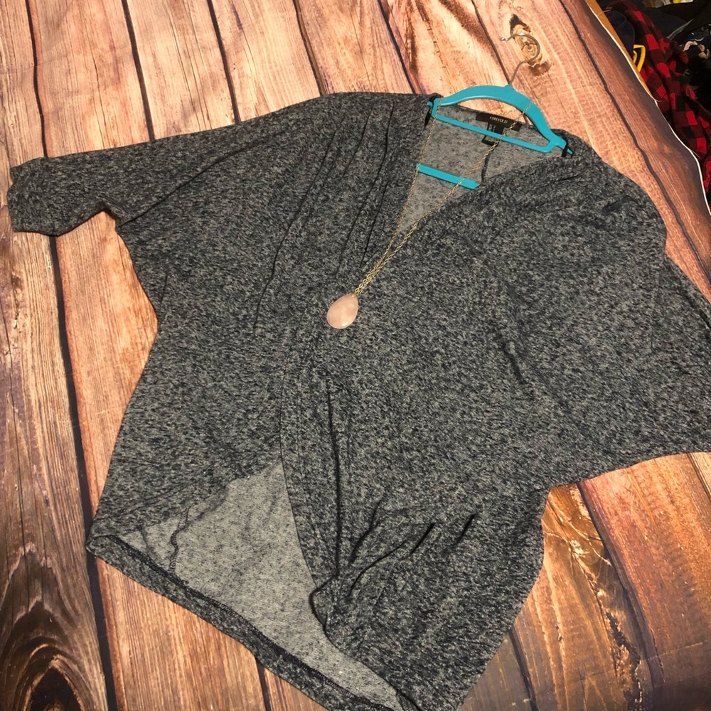 Forever 21 sweater topper size S